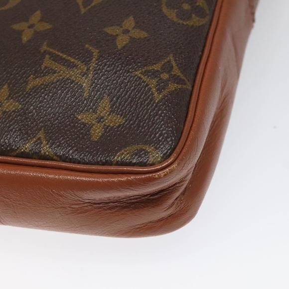 LOUIS VUITTON Monogram Pochette sports Clutch Bag N0.183 LV Auth 111833 - Picture 14 of 16